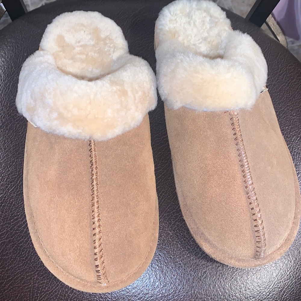 BearPaw slippers